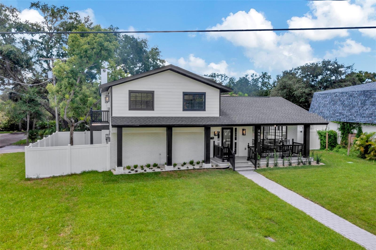 HENDERSON BEACH - Residential