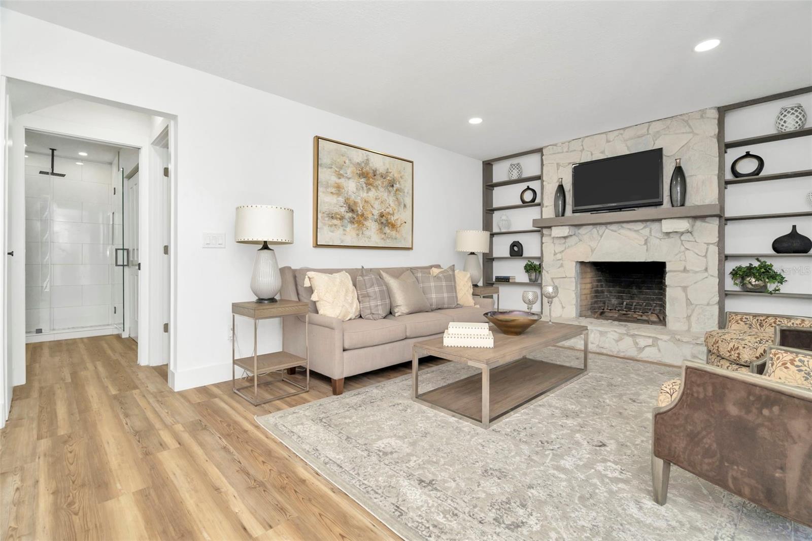 HENDERSON BEACH - Residential