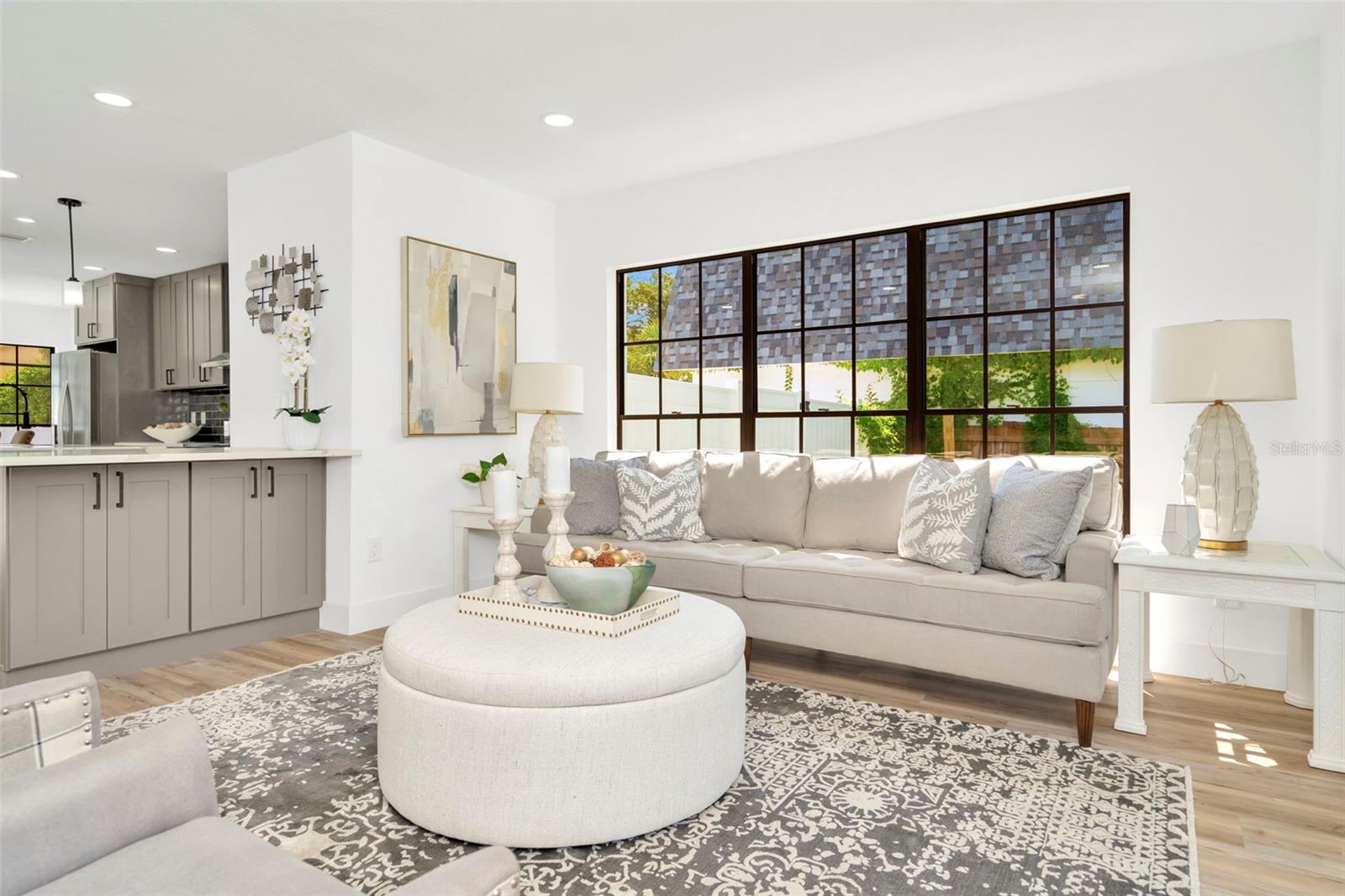 HENDERSON BEACH - Residential