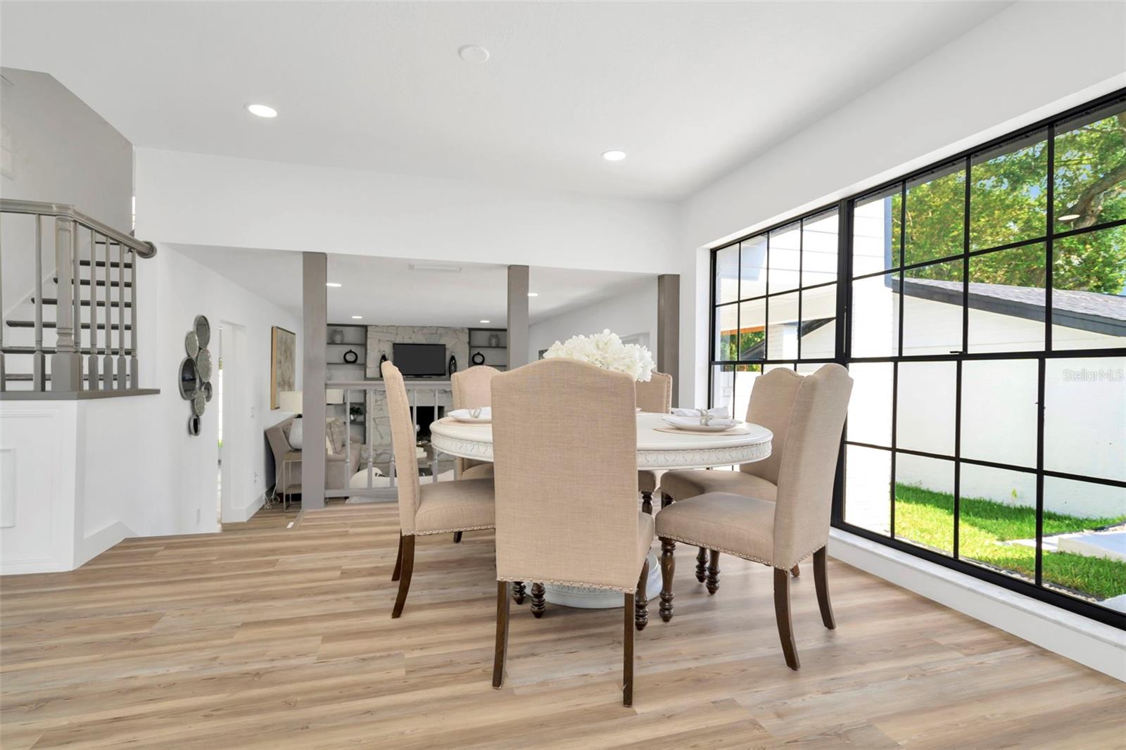 HENDERSON BEACH - Residential