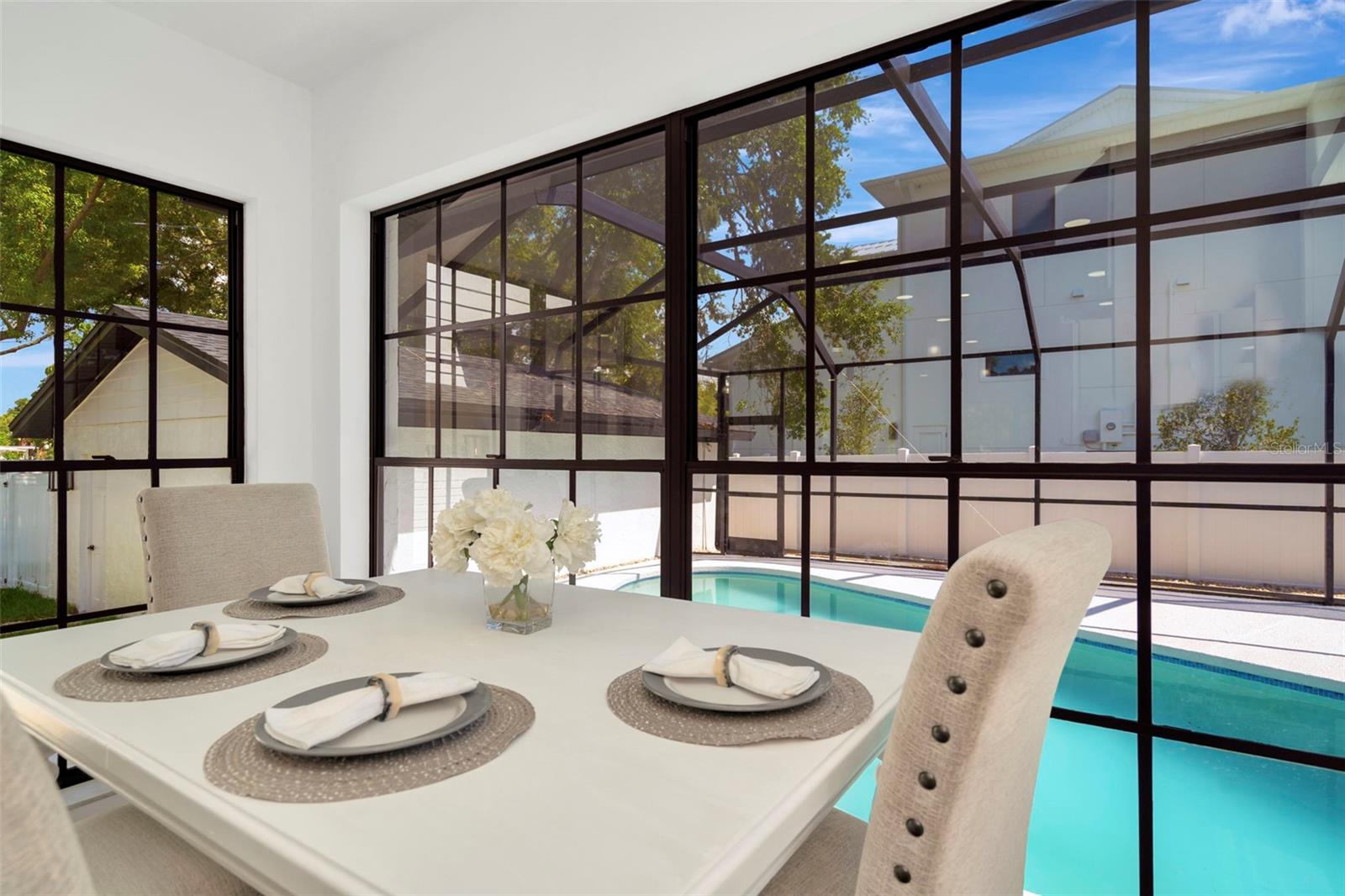 HENDERSON BEACH - Residential