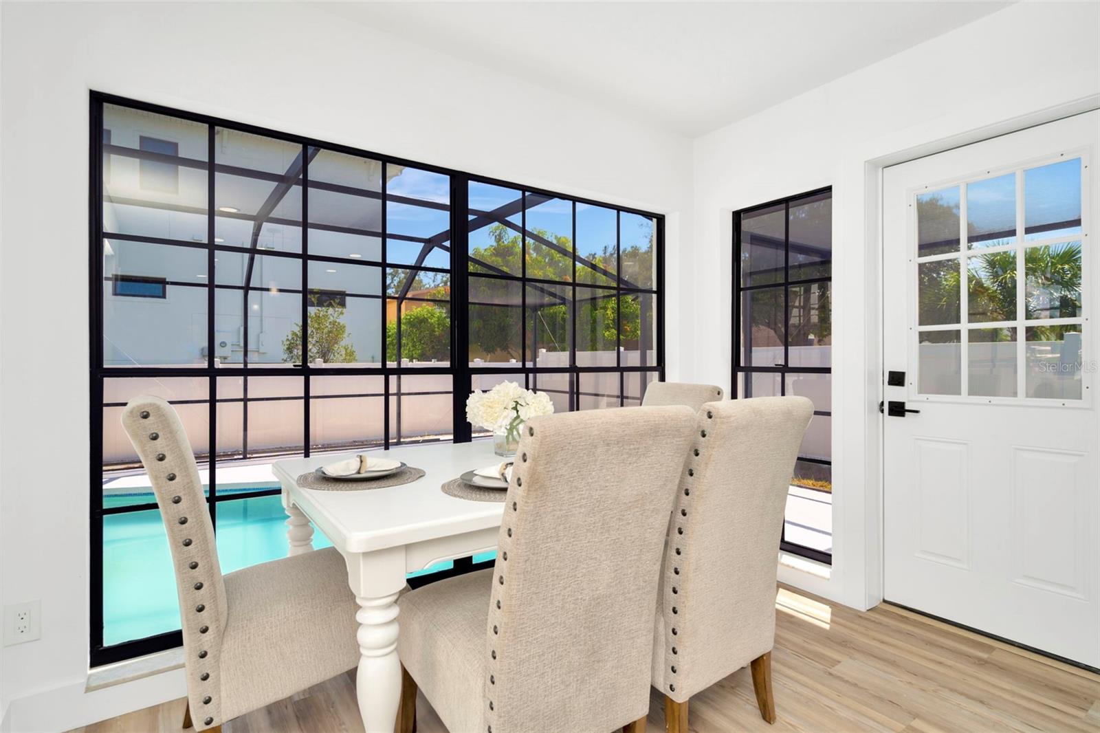 HENDERSON BEACH - Residential