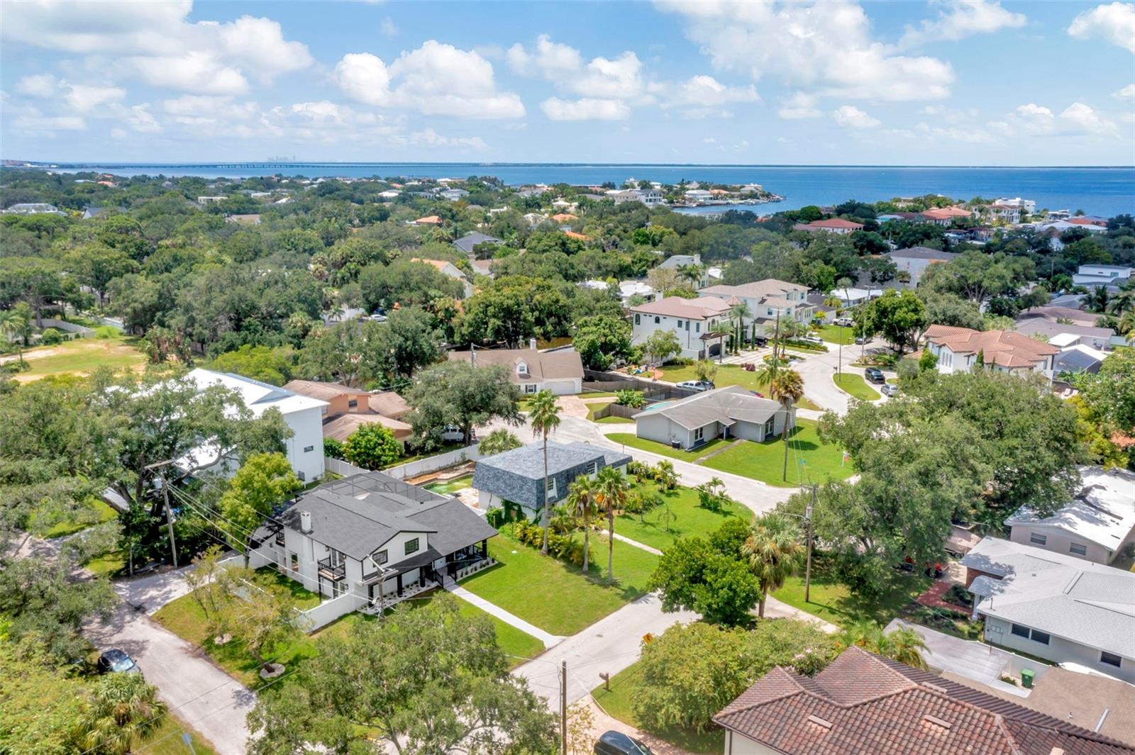 HENDERSON BEACH - Residential