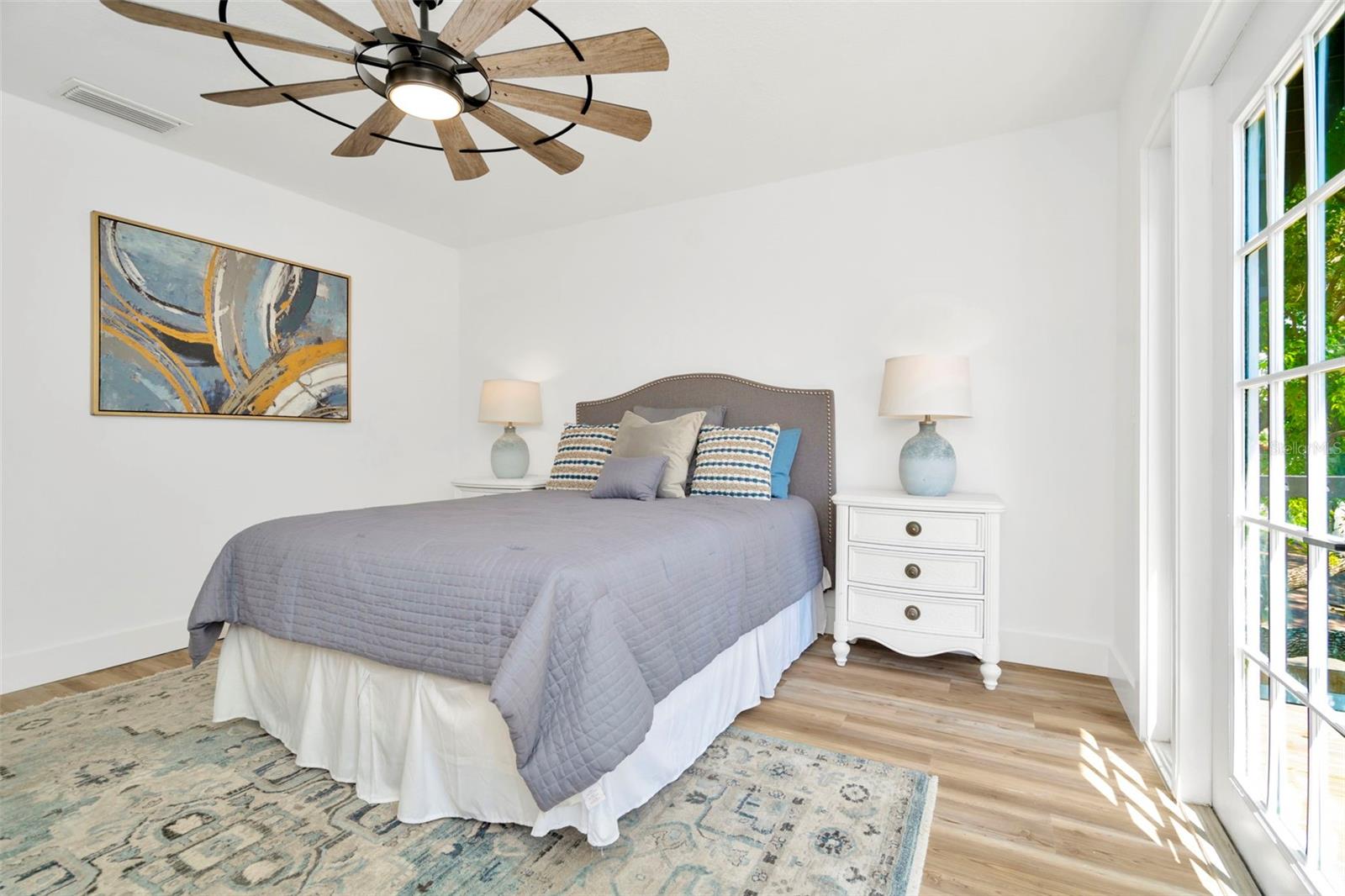 HENDERSON BEACH - Residential