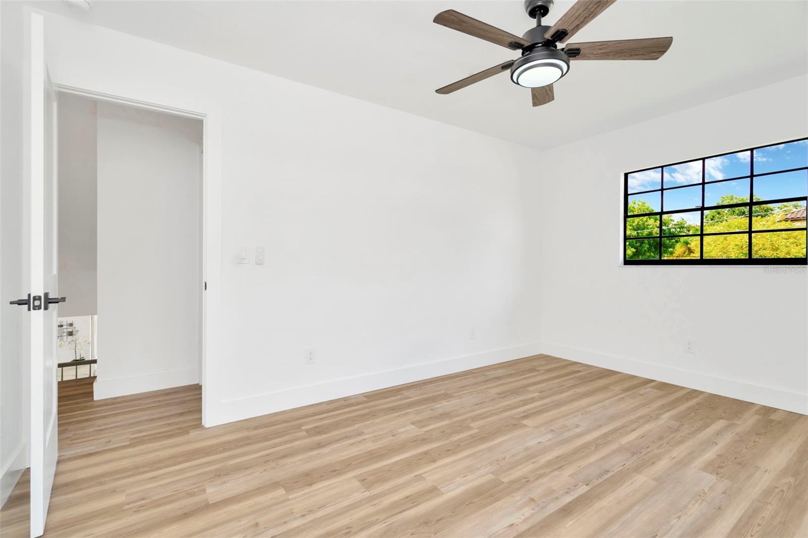 HENDERSON BEACH - Residential