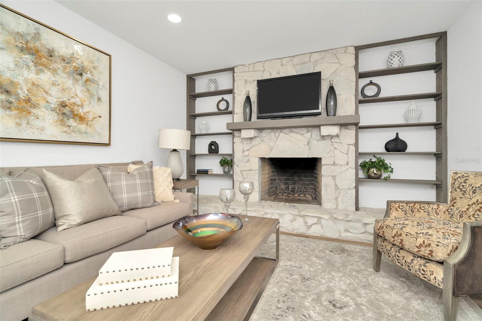 HENDERSON BEACH - Residential