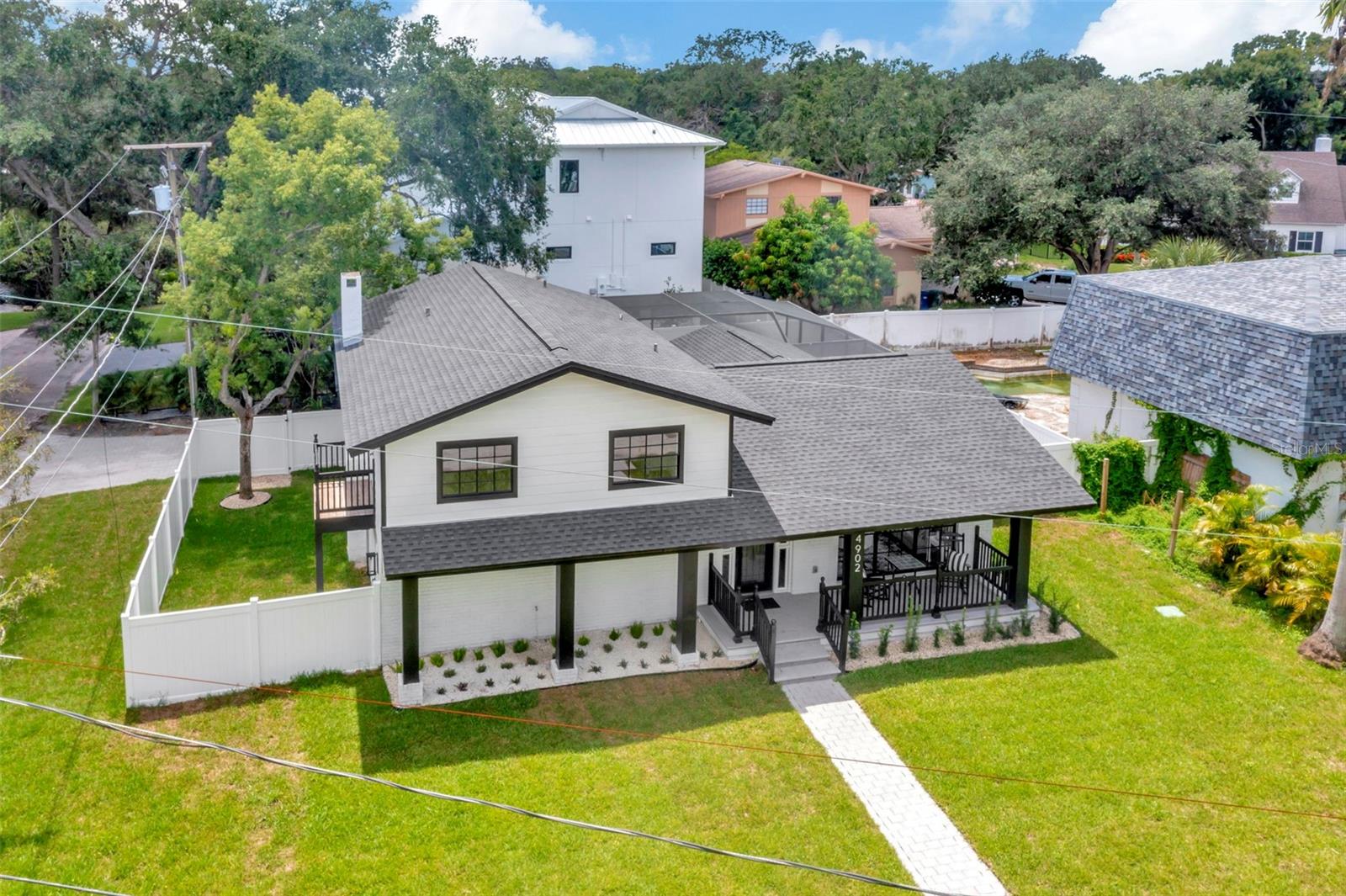 HENDERSON BEACH - Residential