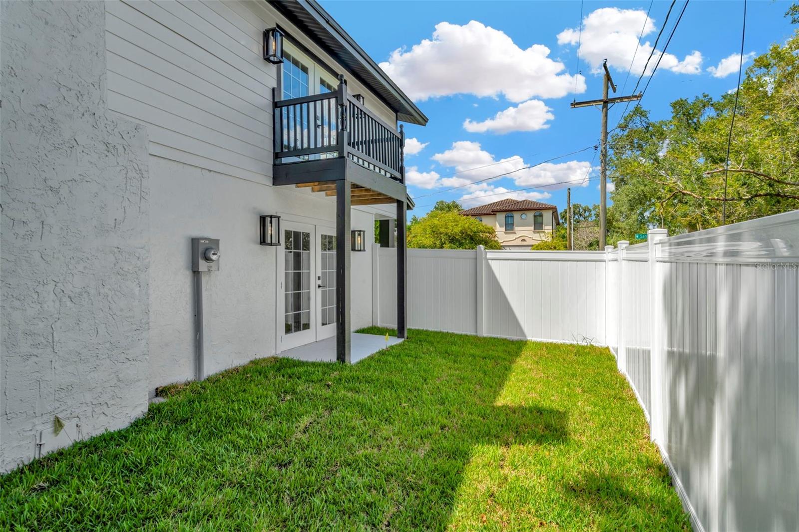 HENDERSON BEACH - Residential