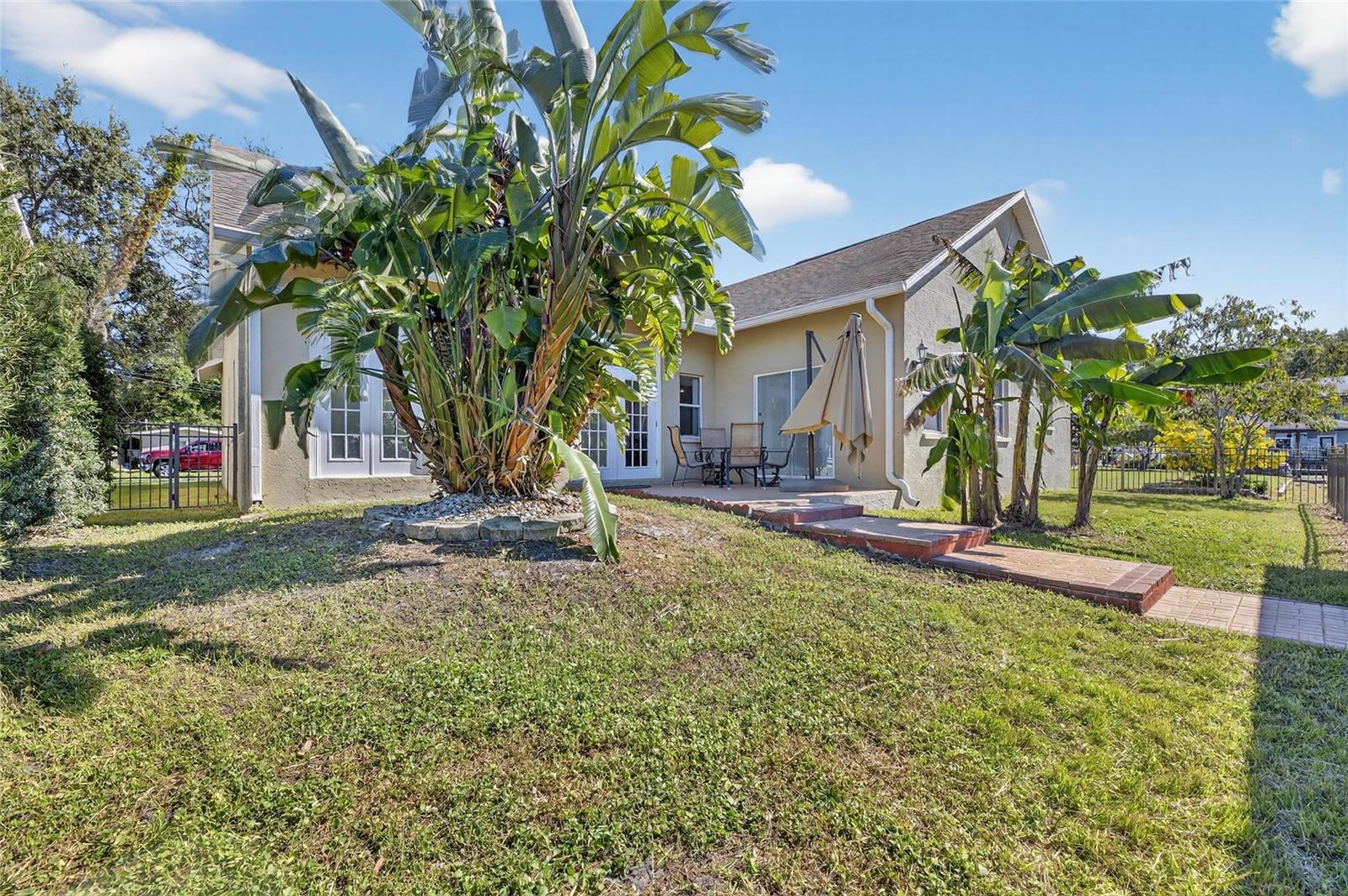 LAKE SHORE ESTATES 1ST ADD - Residential