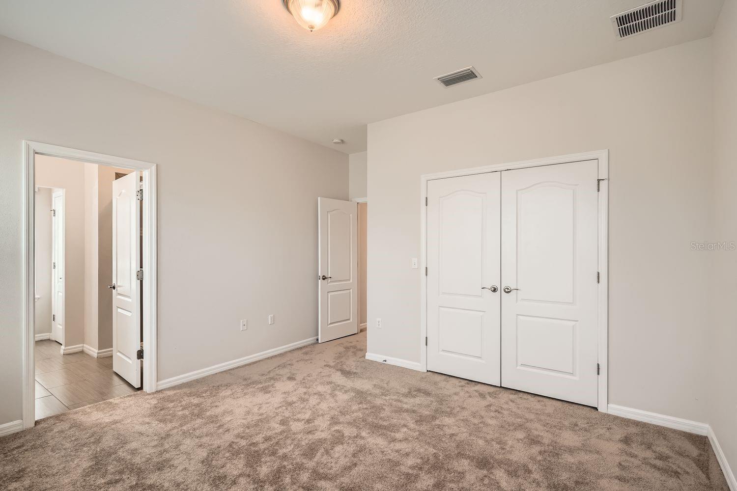 SCHOONER COVE A CONDO PH - Residential Lease