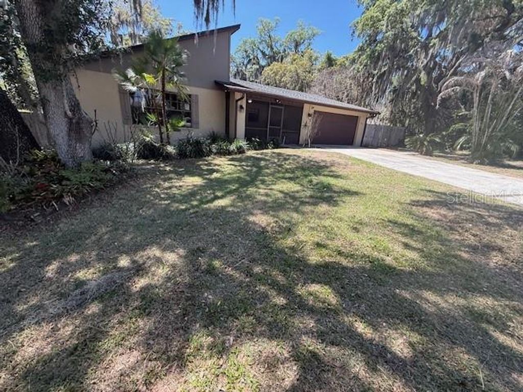 Photo of 850 Lake Elbert Park NE Park, Winter Haven, FL 33881 (MLS # S5148051)