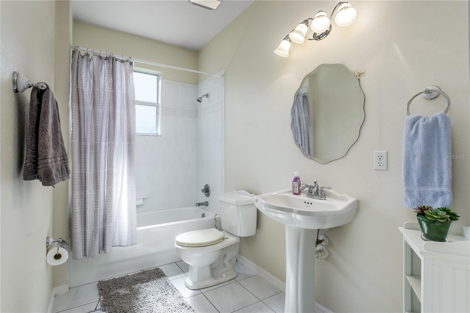 SOUTH GROVE ADD - Residential