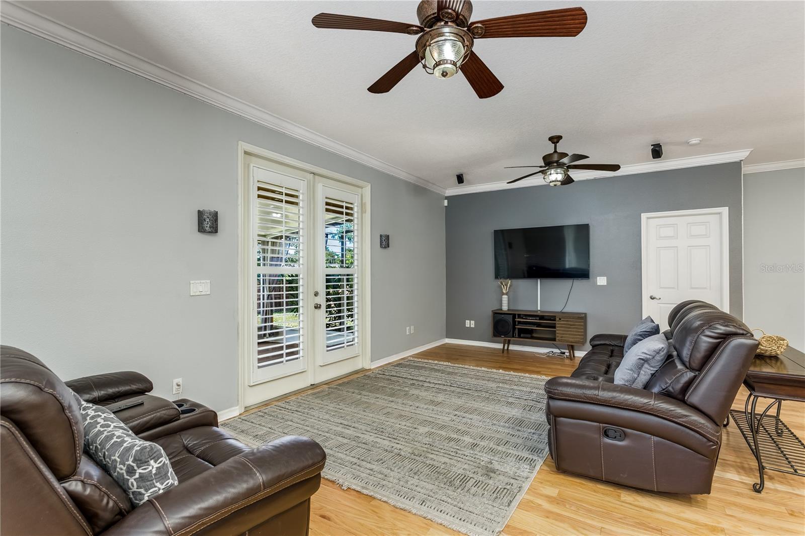 SOUTH GROVE ADD - Residential