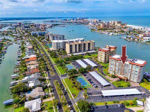 Photo of 736 Island Way #1001, Clearwater Beach, FL 33767 (MLS # TB8519491)