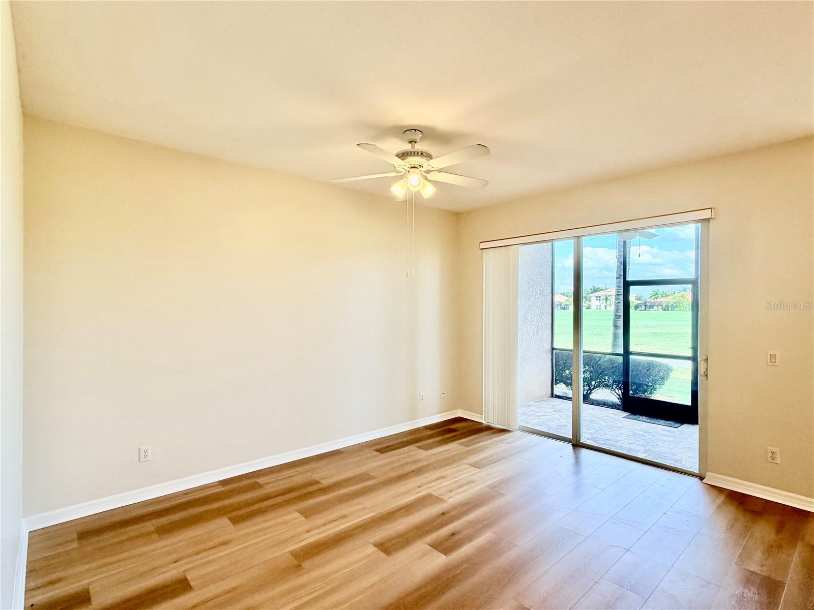 STONE HARBOUR I - Residential Lease