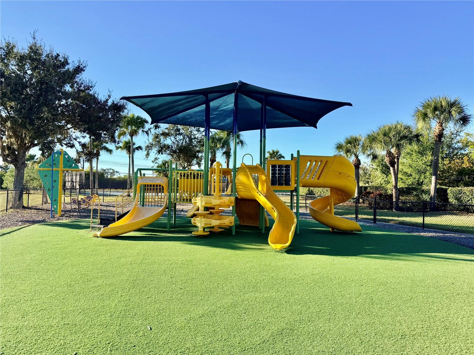 STONE HARBOUR I - Residential Lease