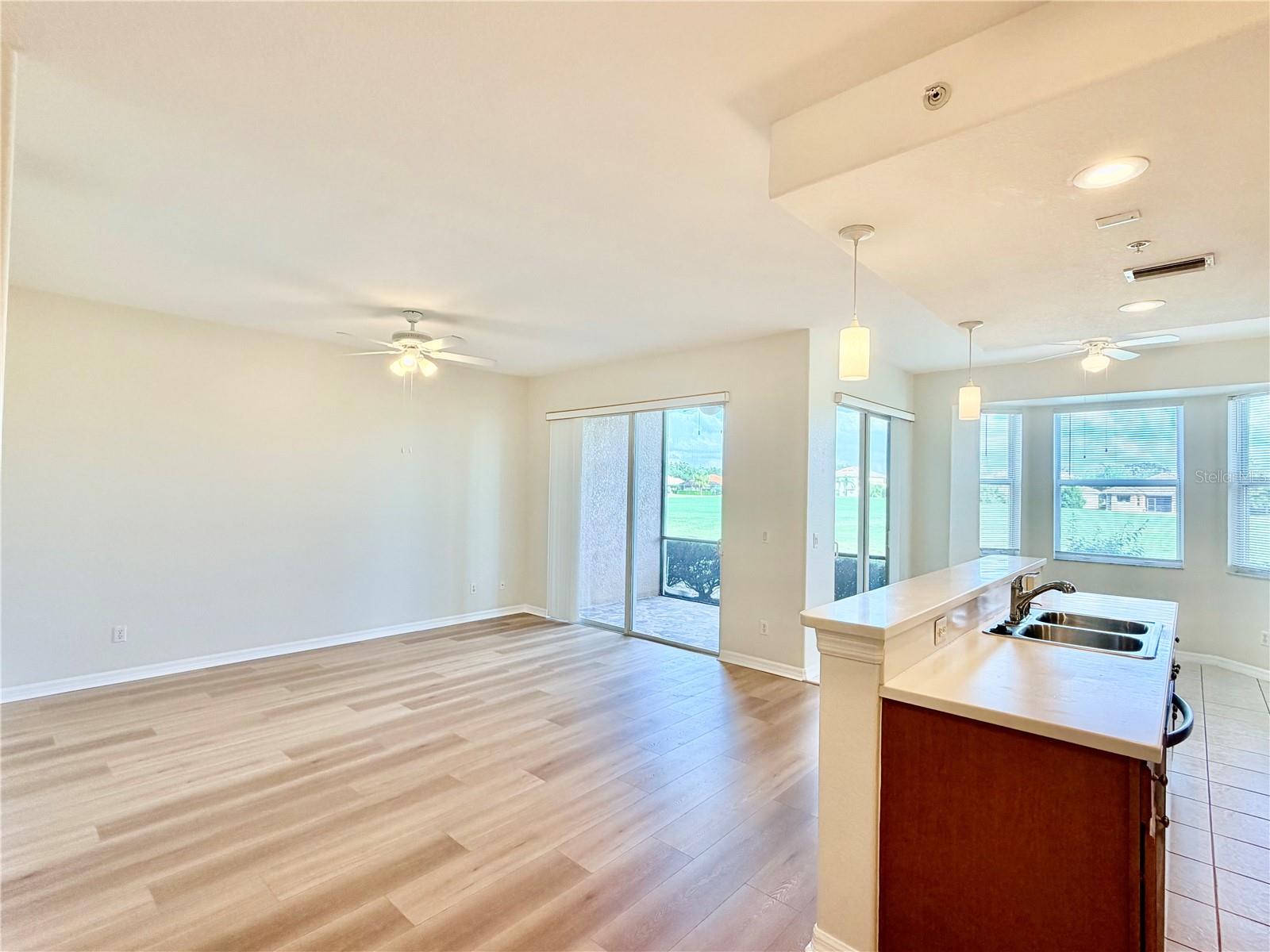 STONE HARBOUR I - Residential Lease