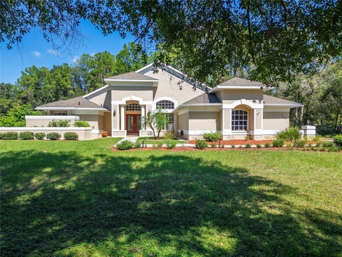 Photo of 28329 Lindenhurst Drive, Wesley Chapel, FL 33544 (MLS # TB8558044)