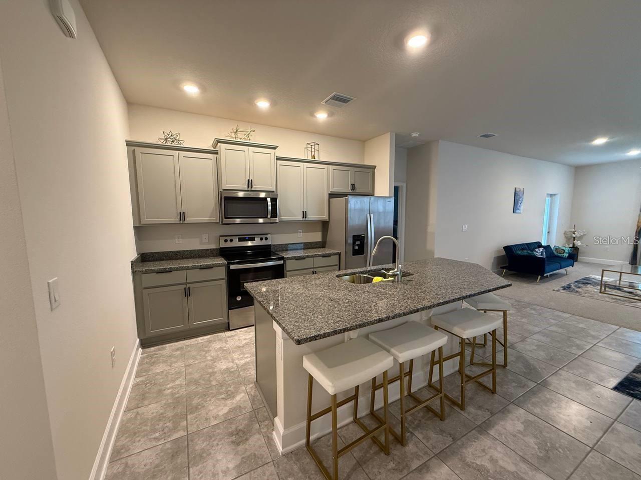 3828 SAGEFIELD DRIVE