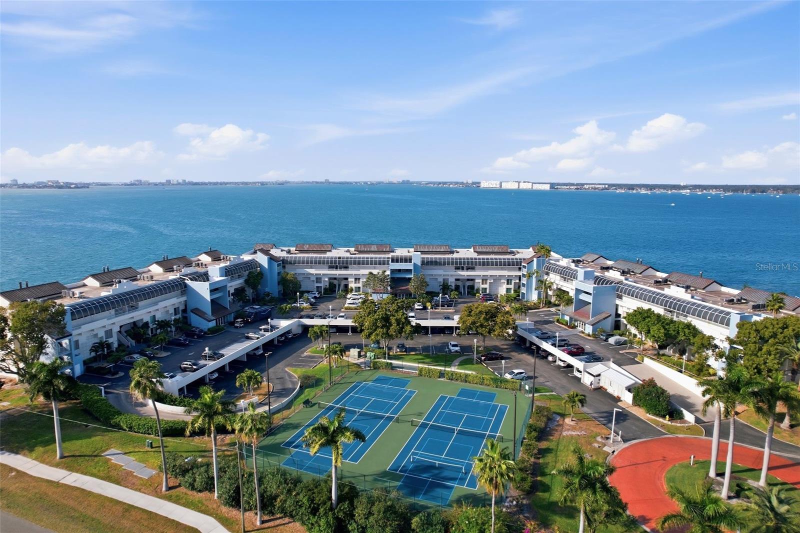 5279 ISLA KEY BOULEVARD S 417