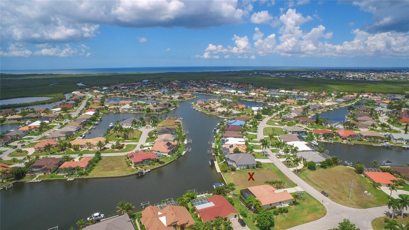 PUNTA GORDA ISLES SEC 15 - Land