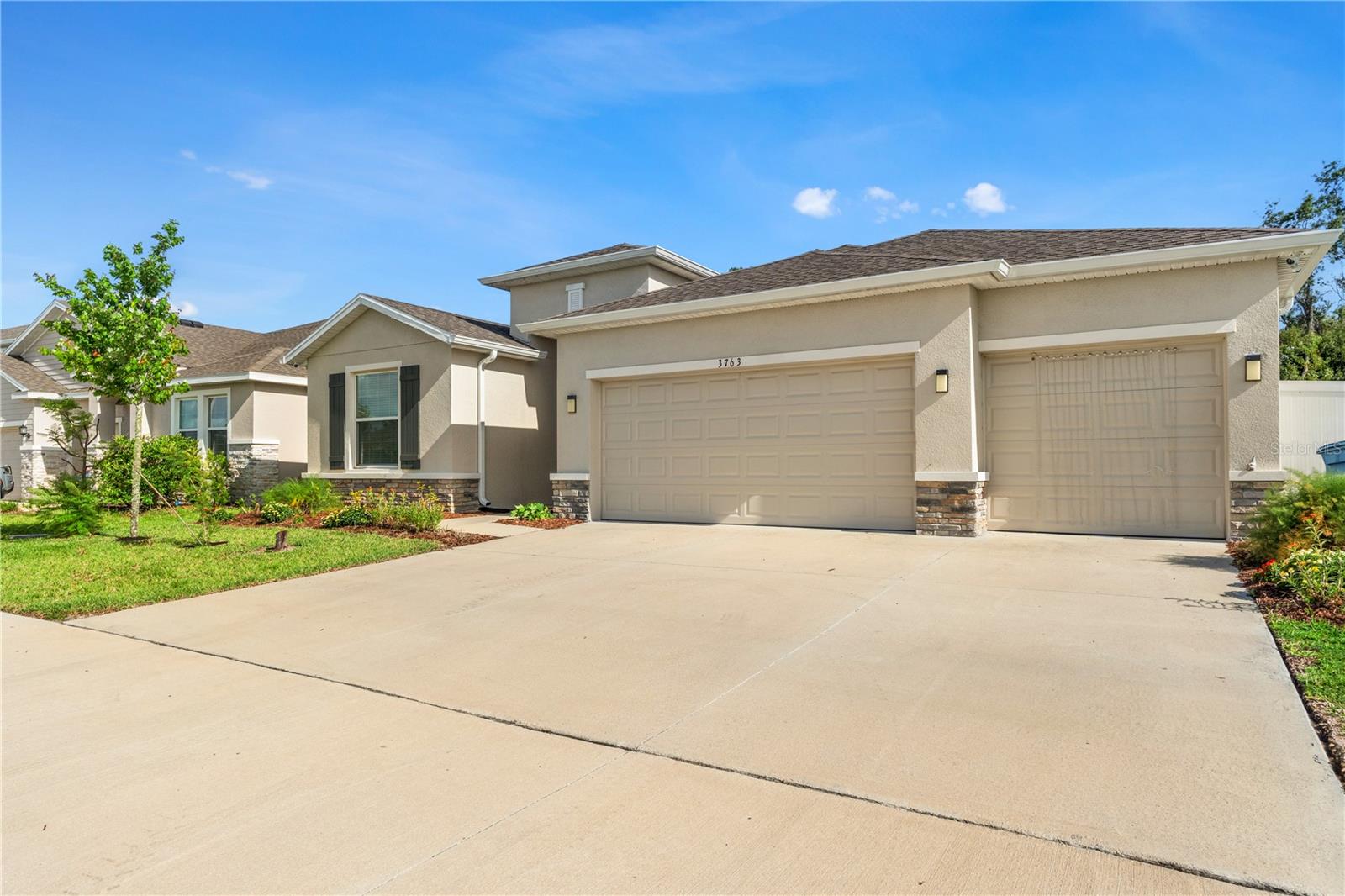 BARRINGTON AT STERLING HILLS UNIT 2 - Residential