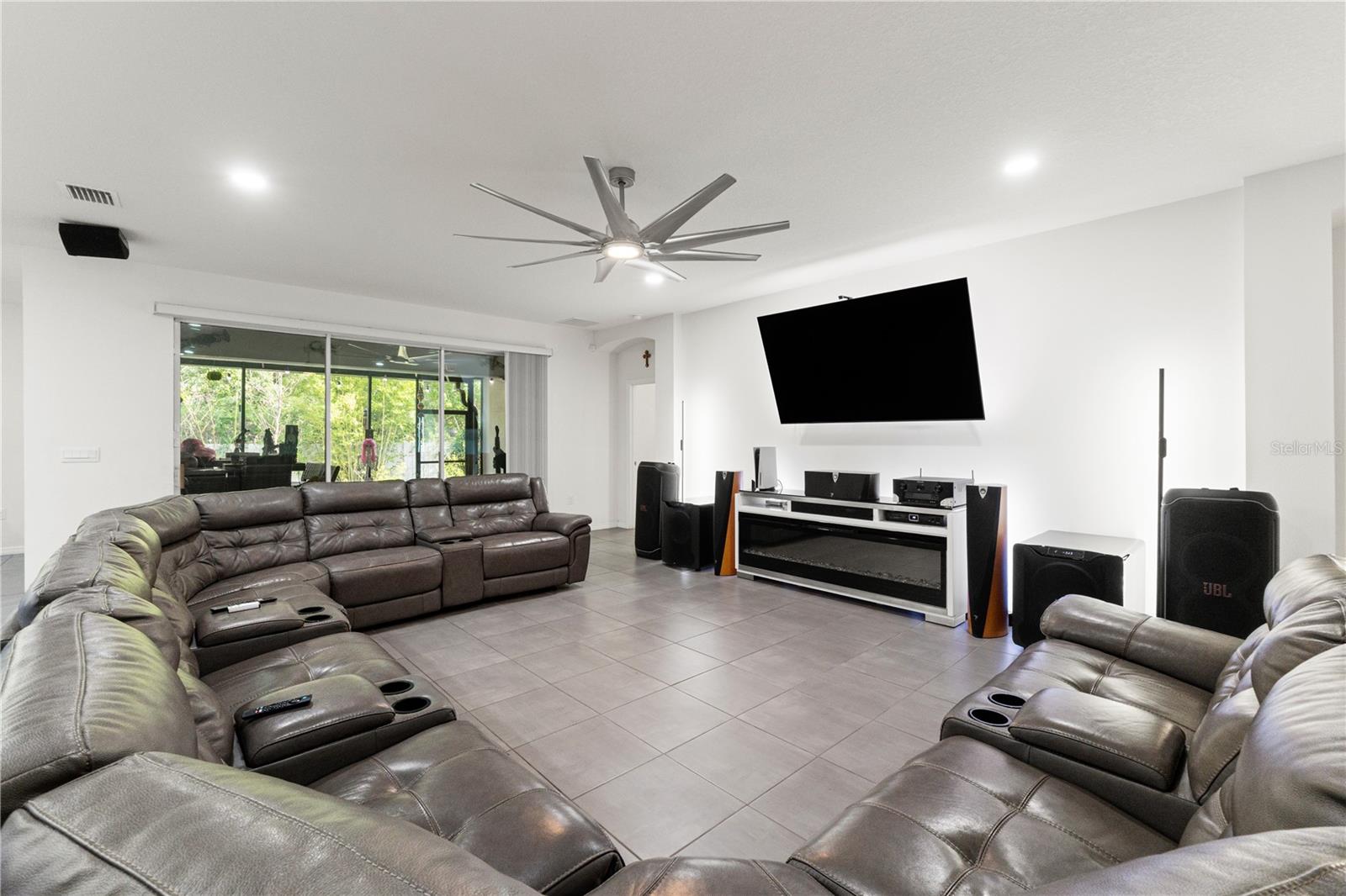 BARRINGTON AT STERLING HILLS UNIT 2 - Residential