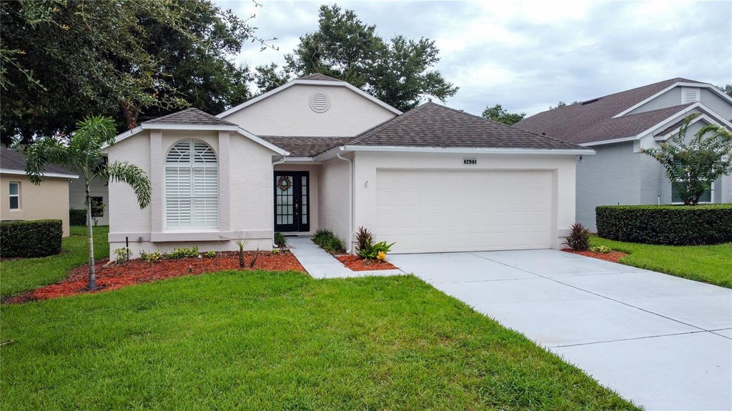 Photo of 3622 Westerham Drive, Clermont, FL 34711 (MLS # G5115707)
