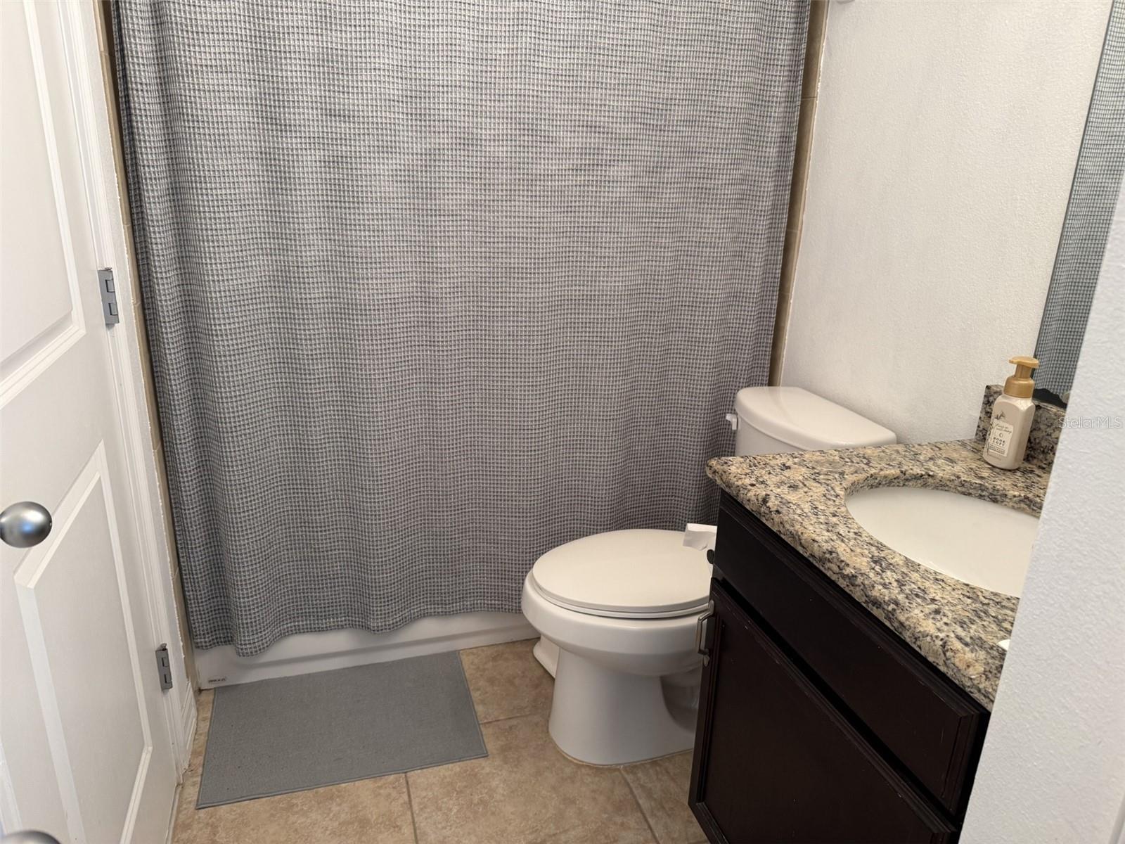 HAILEY FOREST CONDO - Residential Lease