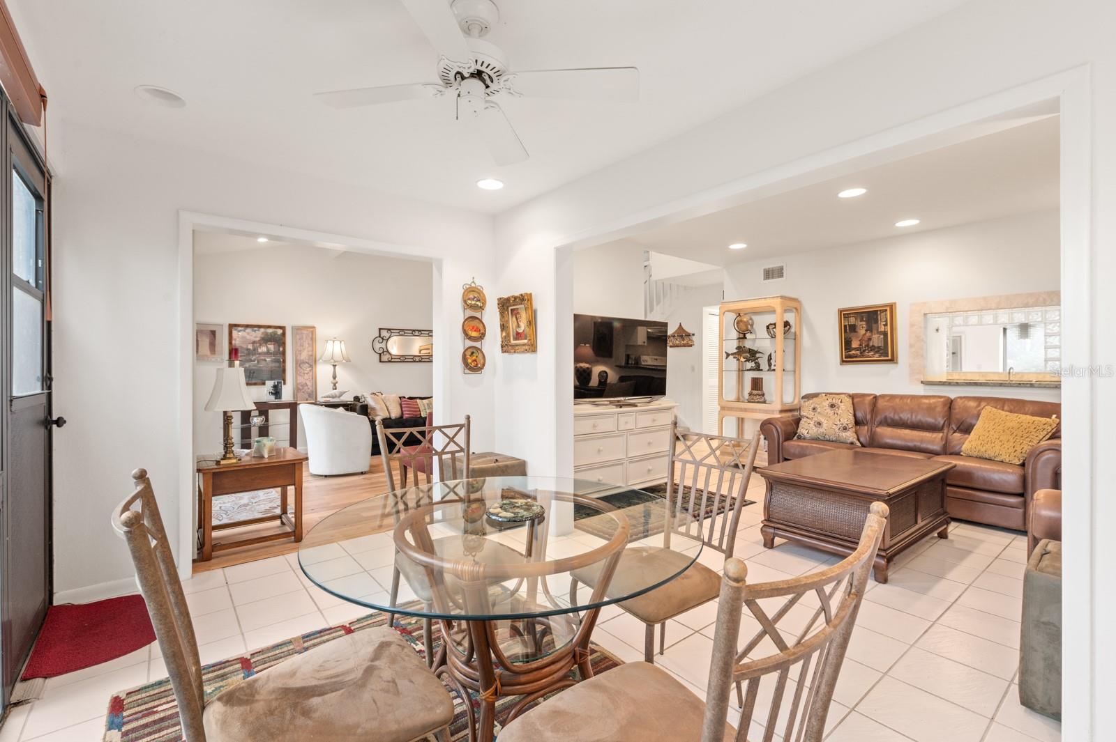 PELICAN COVE V - Residential