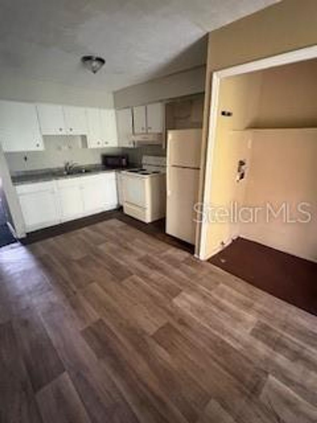 Photo of 4307 Continental Boulevard, Orlando, FL 32808 (MLS # O6375962)