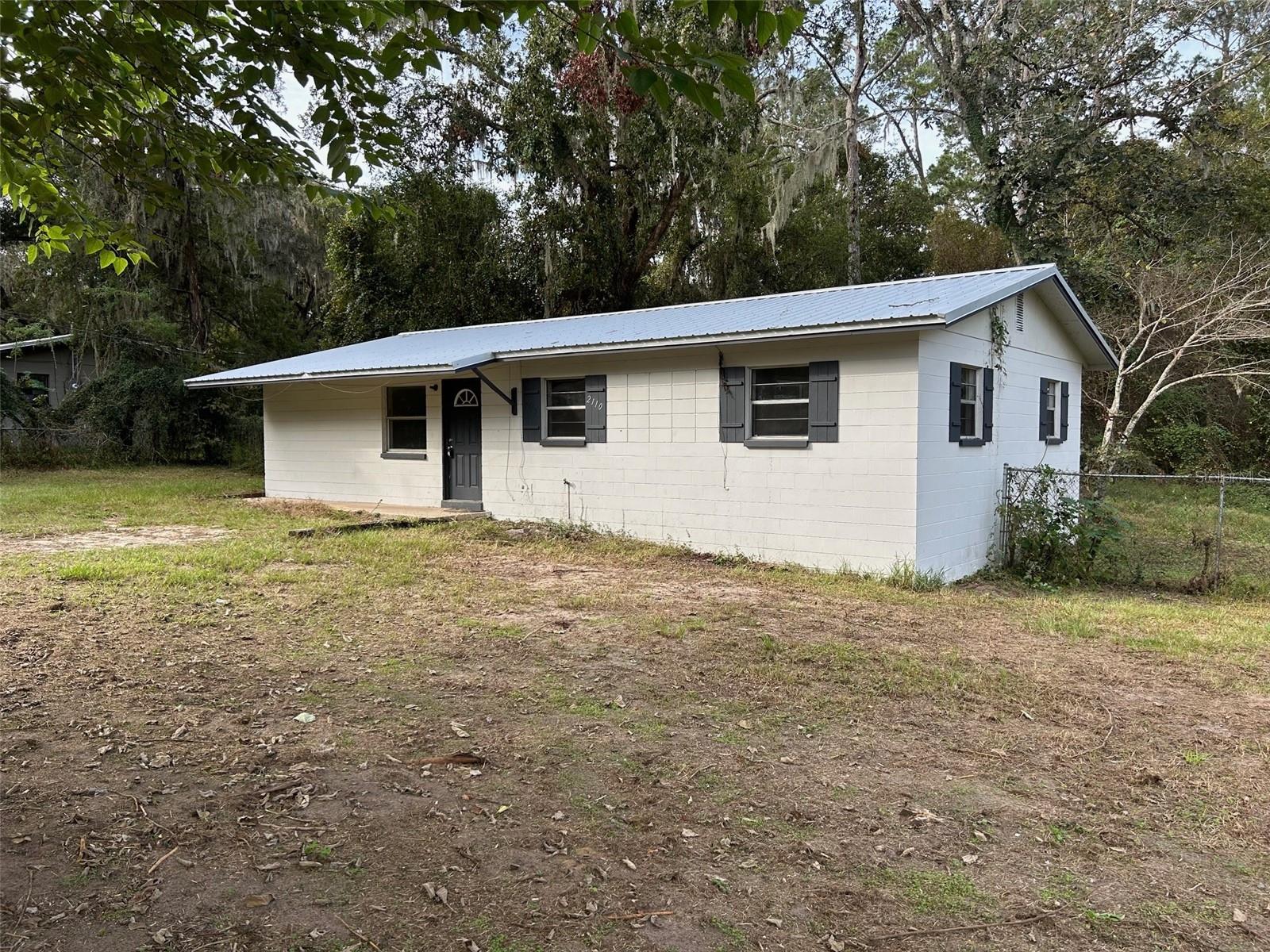 KREFTWOOD ESTATES - Residential Lease