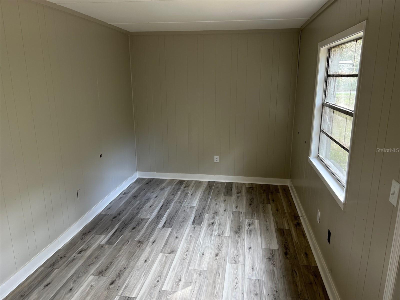 KREFTWOOD ESTATES - Residential Lease