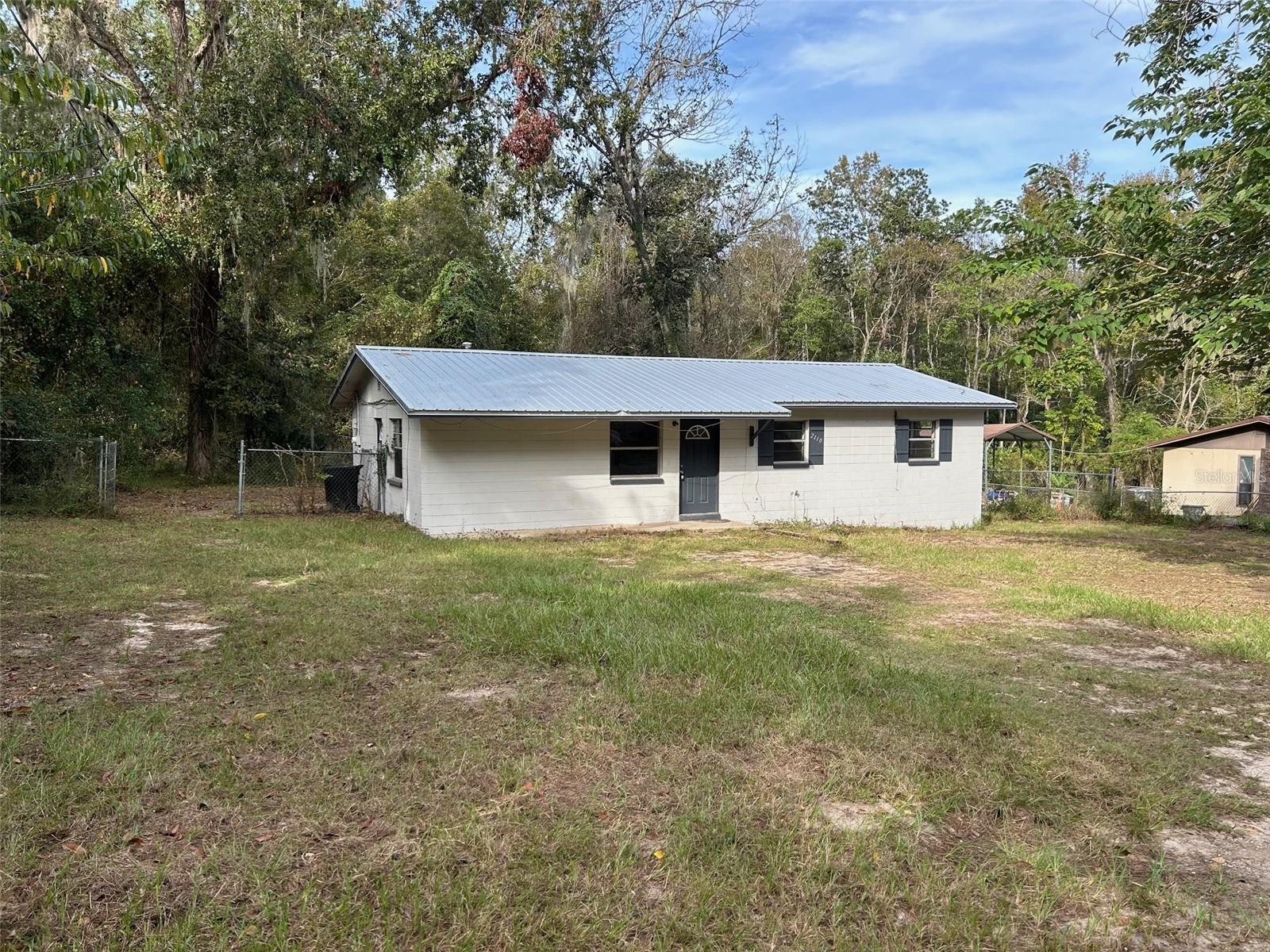 KREFTWOOD ESTATES - Residential Lease