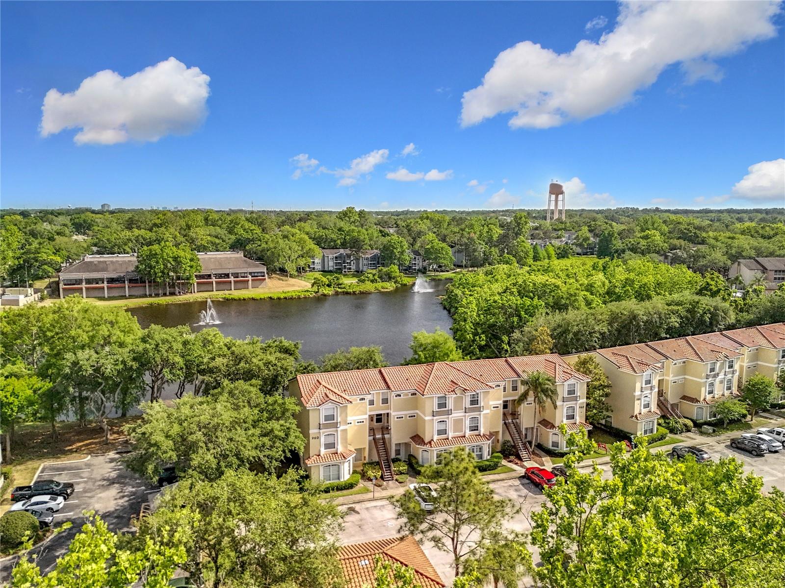 960 MOORING AVENUE 202
