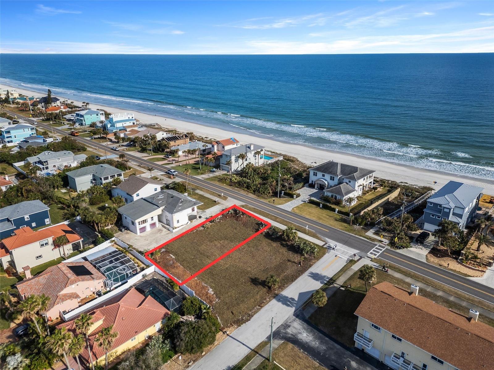 LIGHTHOUSE SHORES - Land