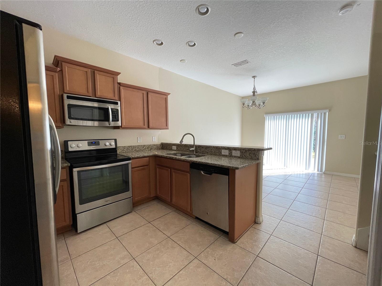 SAVANNAH LNDGS - Residential Lease