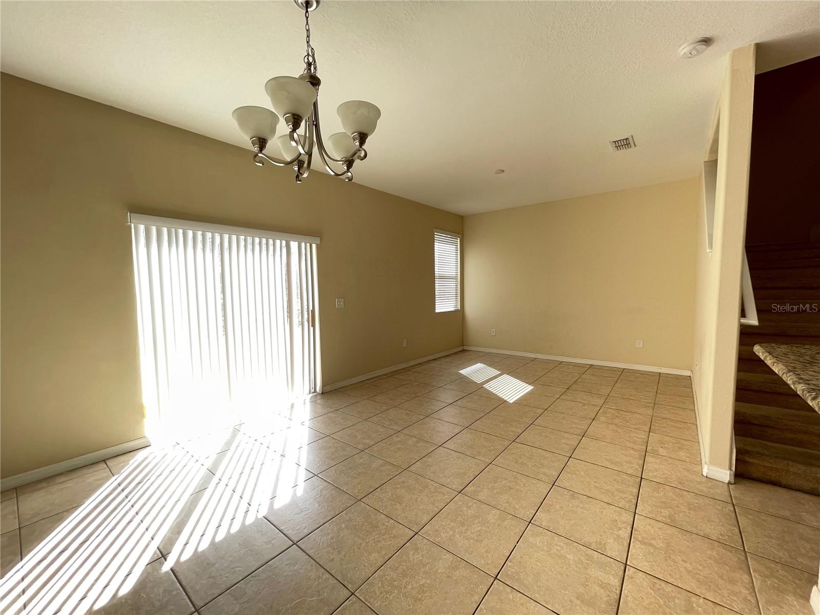 SAVANNAH LNDGS - Residential Lease