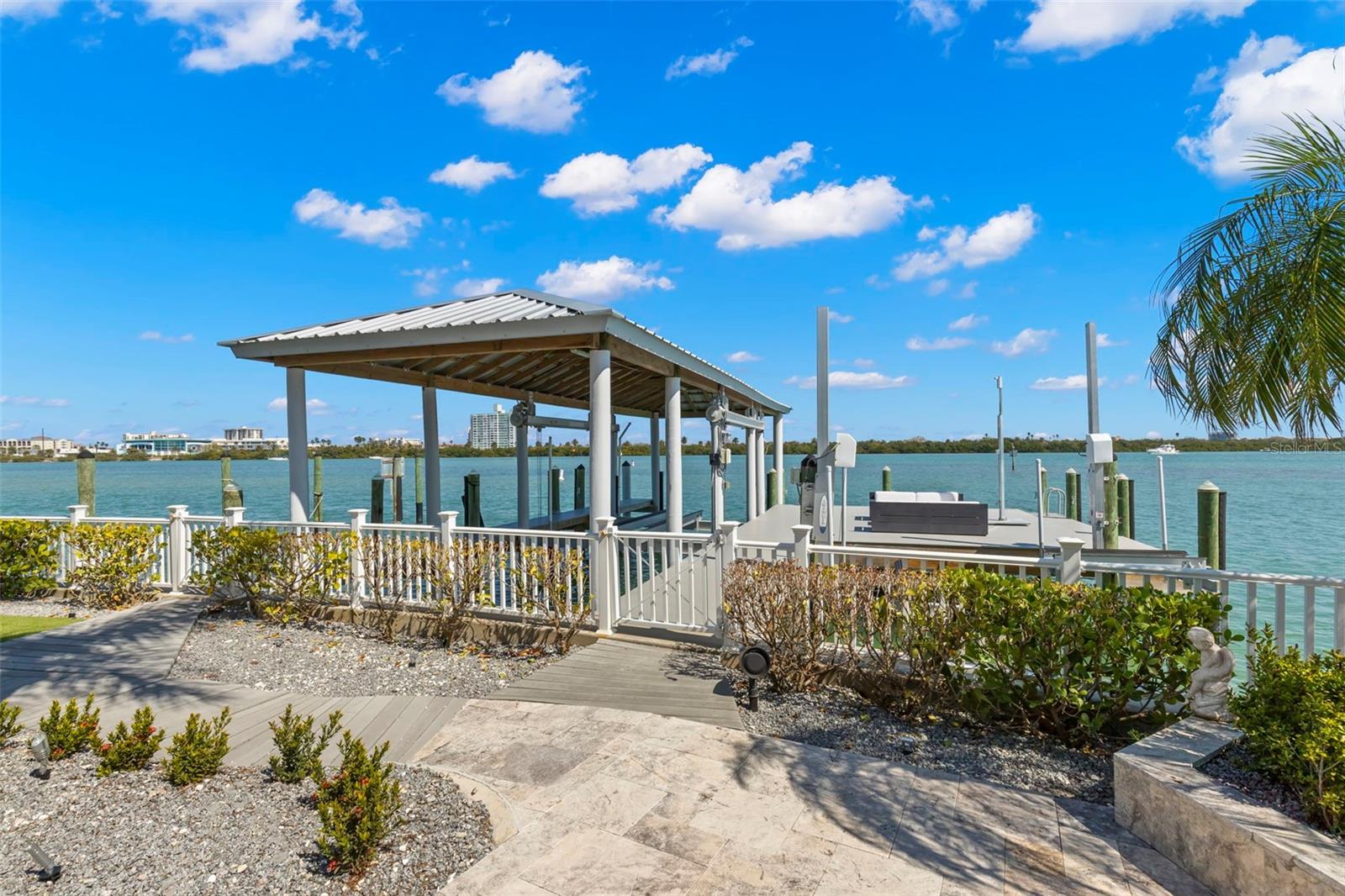 BAYSIDE SUB 4 - Residential