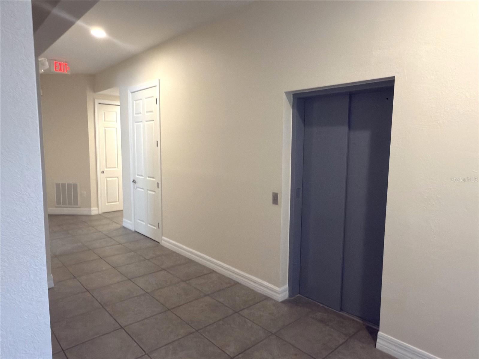 PORT CHARLOTTE SEC 36 02 REP - Commercial Sale