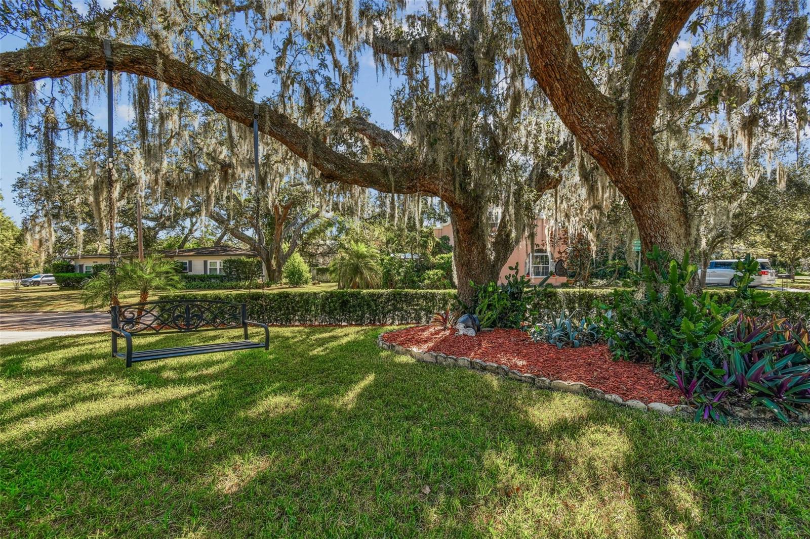 TEMPLE TERRACE ESTATES - Residential