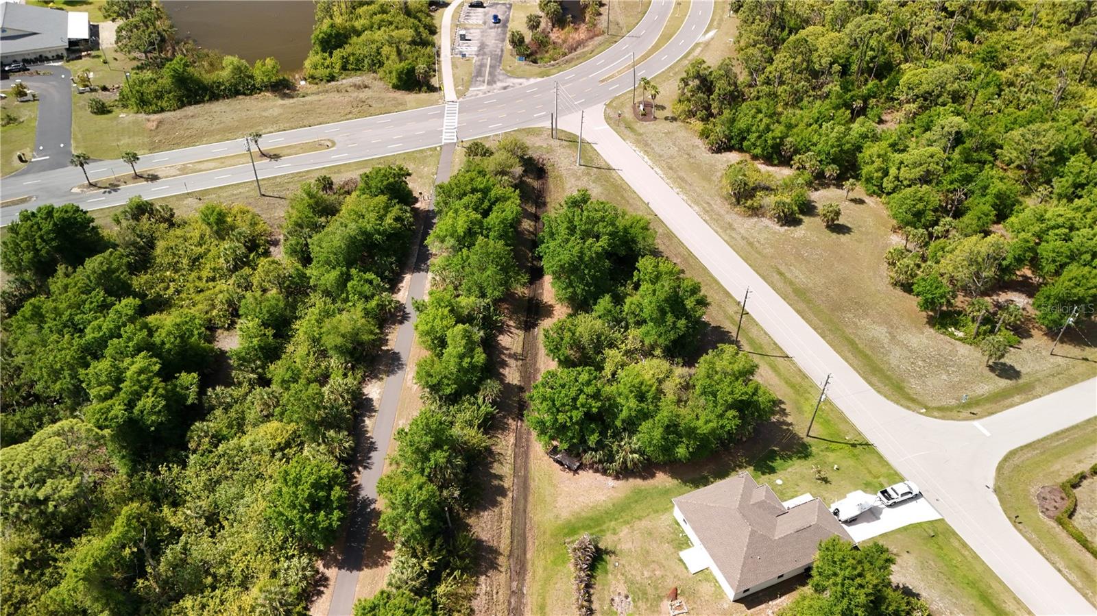 ROTONDA LAKES - Land