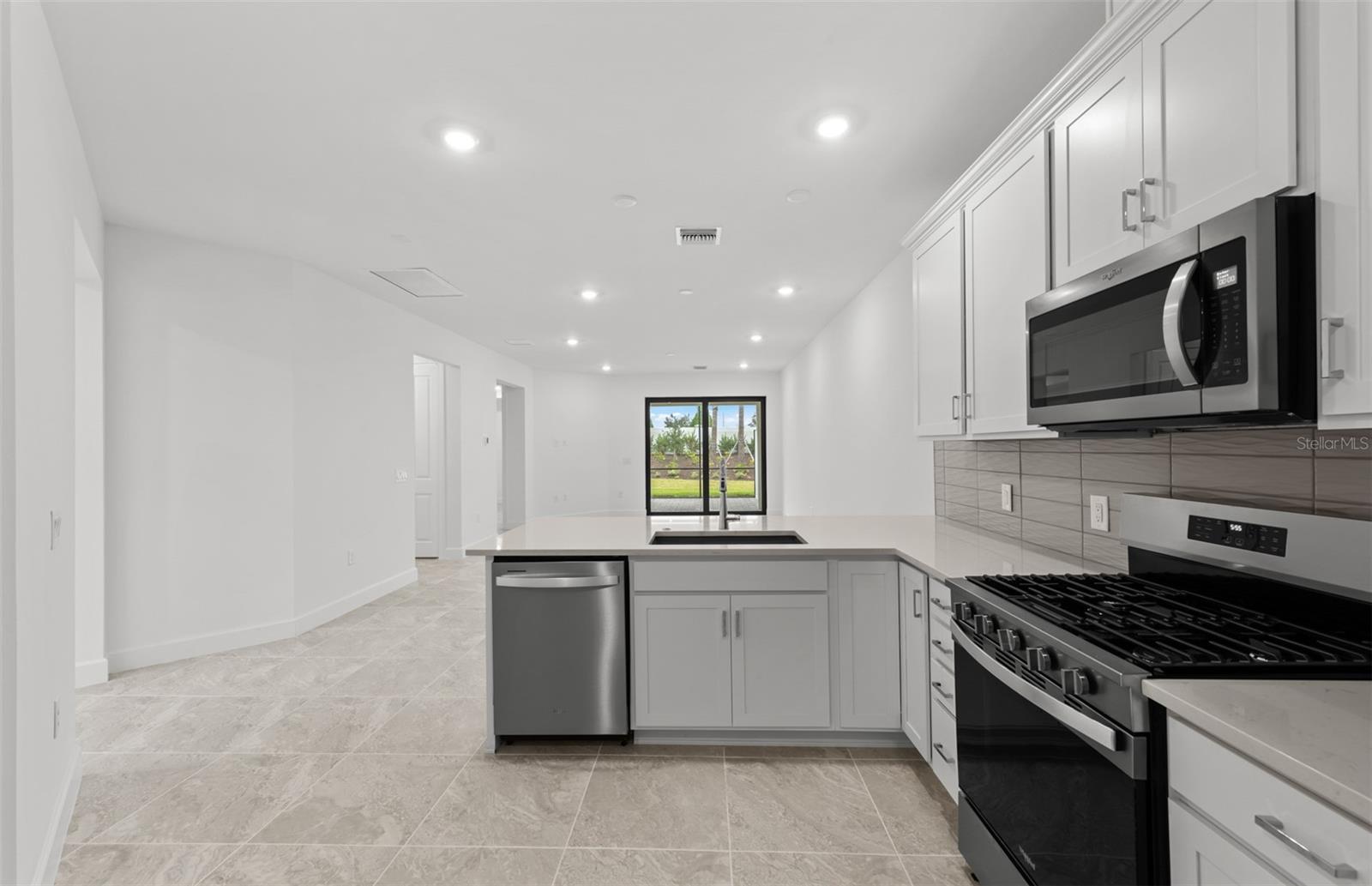 TALON PRESERVE ON PALMER RANCH - Residential