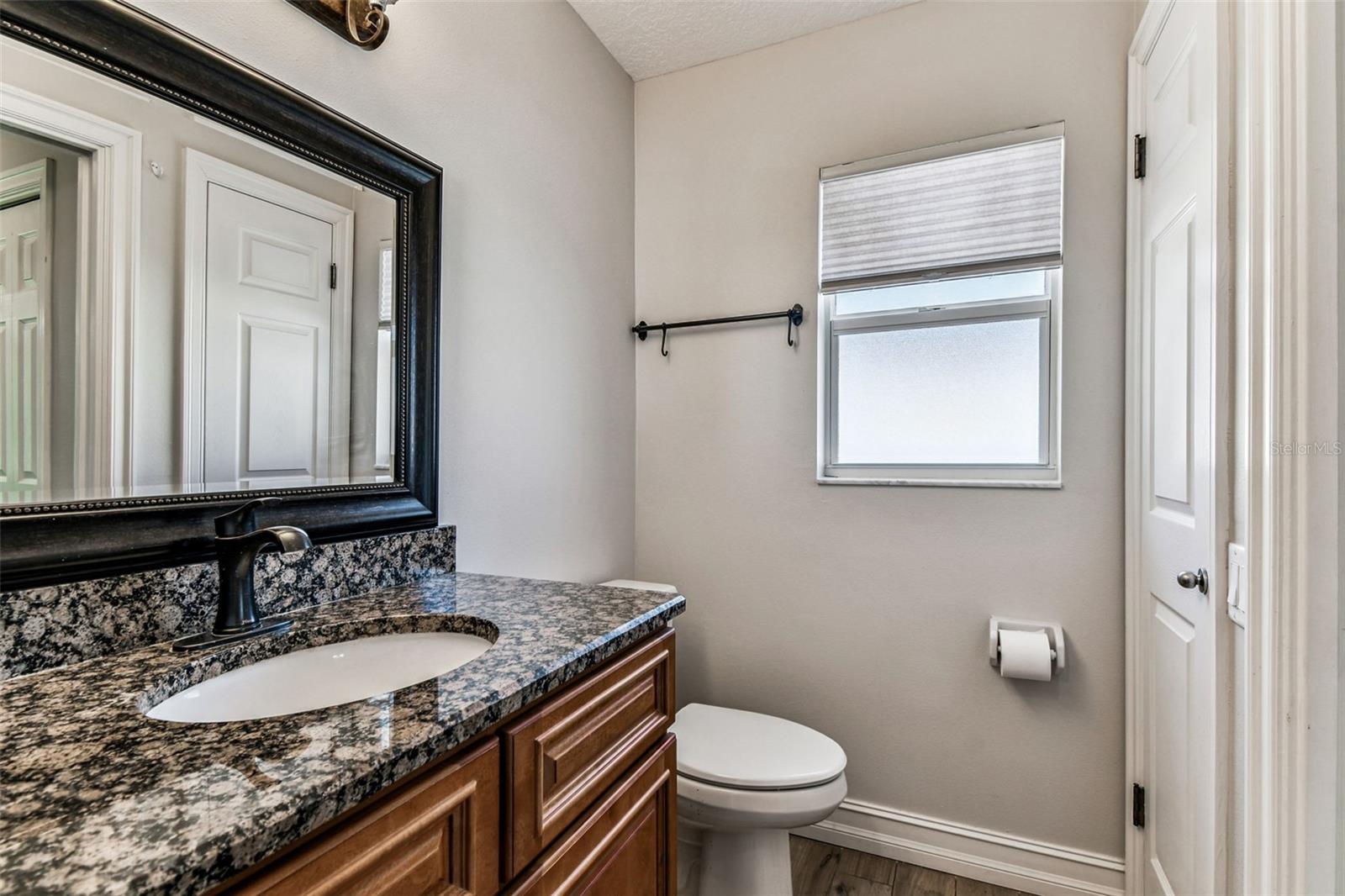 WOODLAND HILLS 1ST ADD - Residential Lease