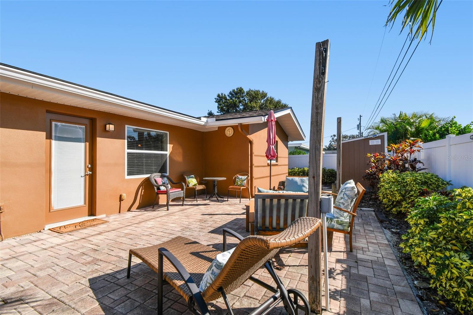 WOODLAND HILLS 1ST ADD - Residential Lease