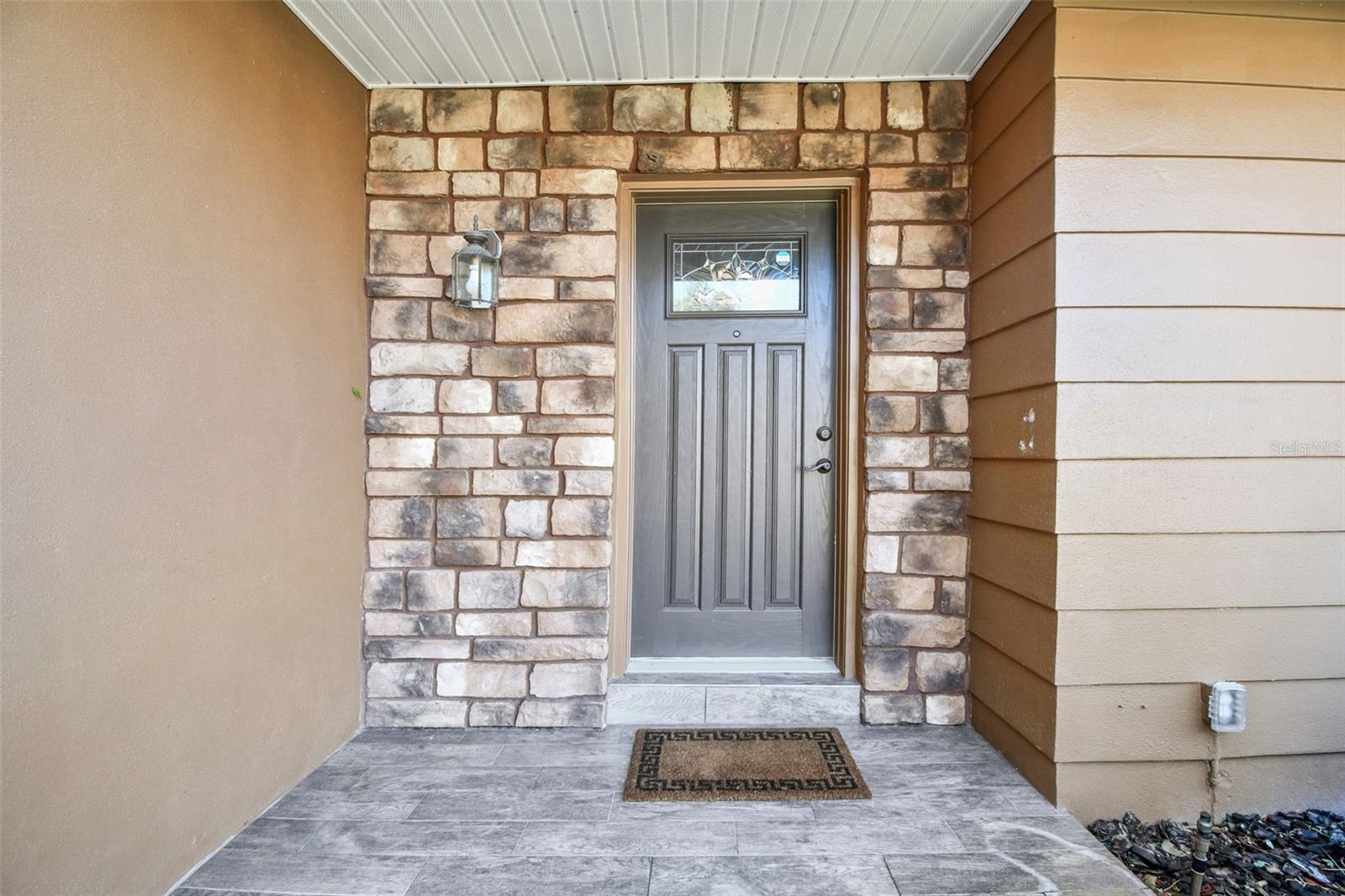 WOODLAND HILLS 1ST ADD - Residential Lease