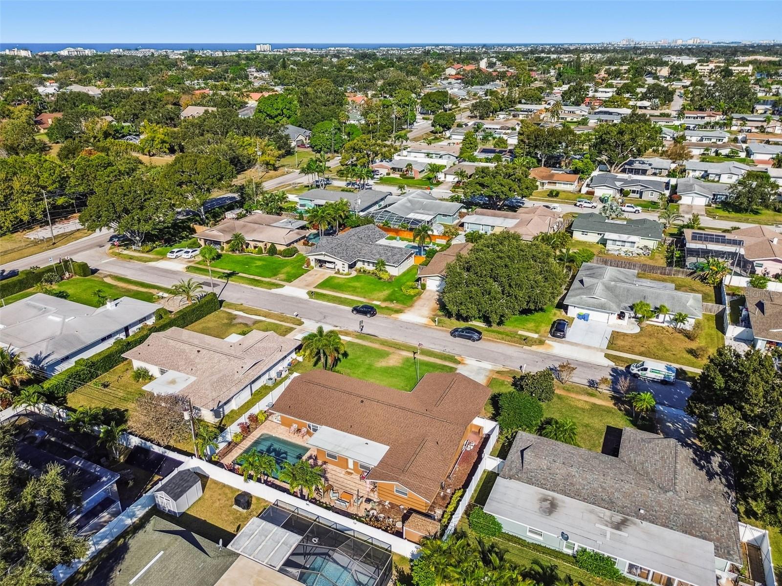 WOODLAND HILLS 1ST ADD - Residential Lease