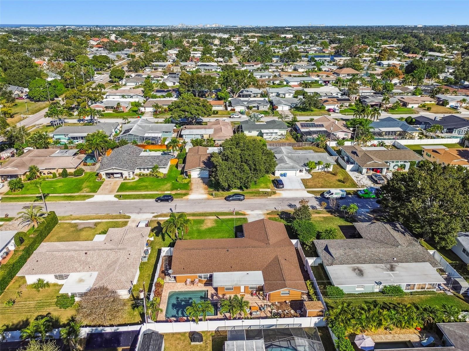 WOODLAND HILLS 1ST ADD - Residential Lease