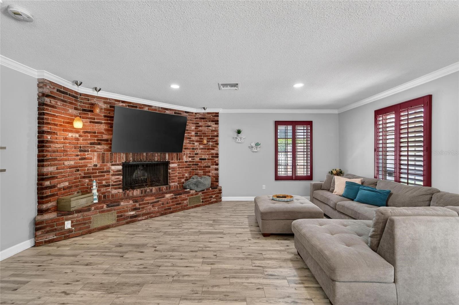 OAK PARK ESTATES 2ND ADD - Residential