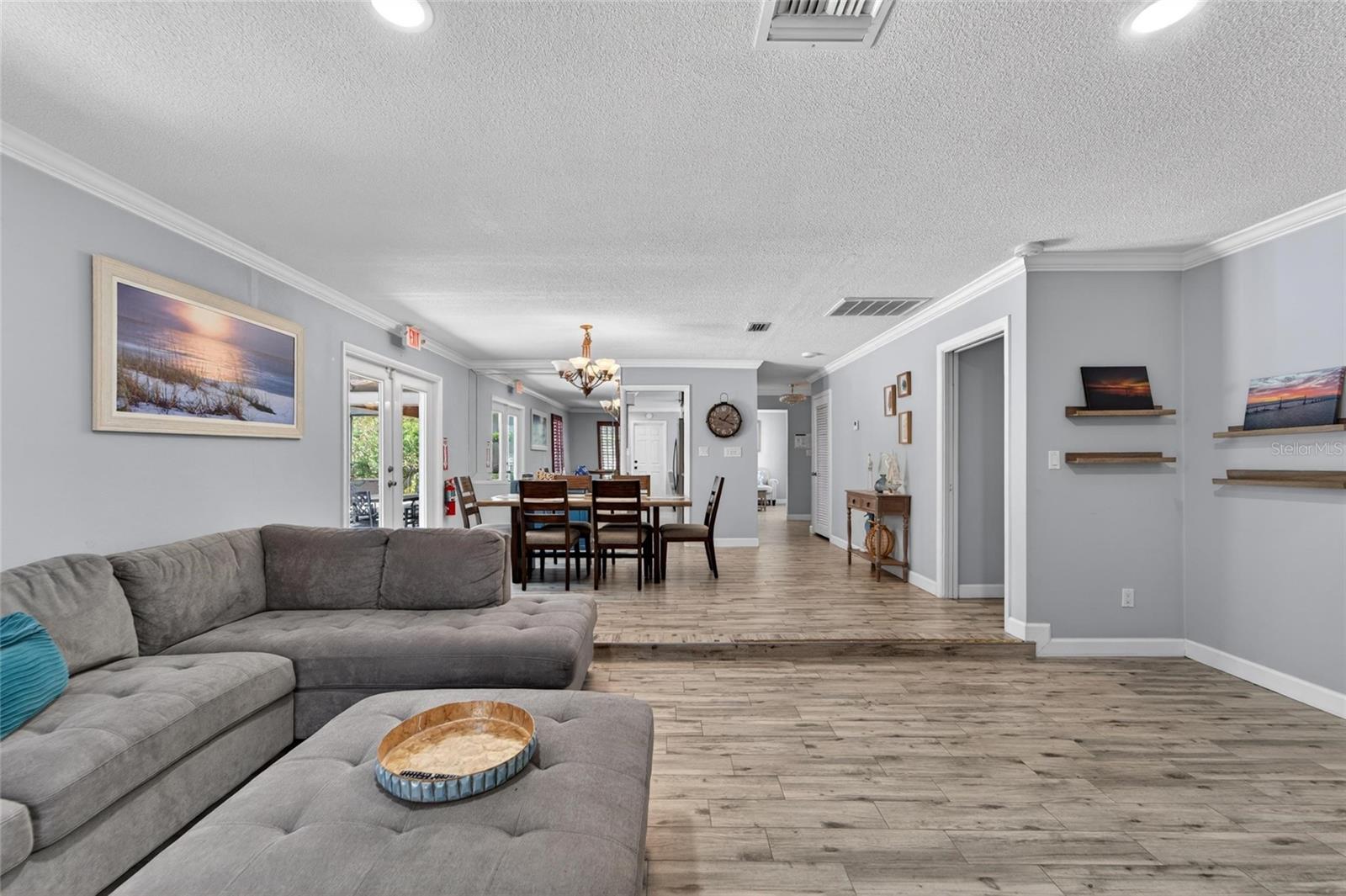 OAK PARK ESTATES 2ND ADD - Residential